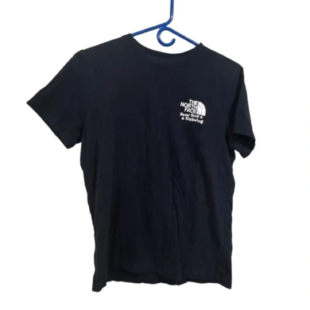 The North Face Women's Tee - Picture 2 of 4